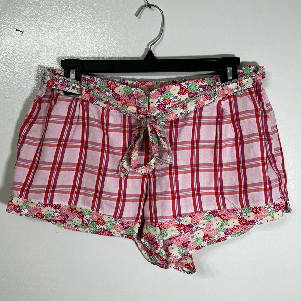 Victoria's Secret Pink Red Plaid Floral Trim Sleep Shorts